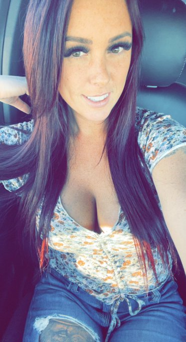 Happy Friday 💕 https://t.co/IQLTjcvWix