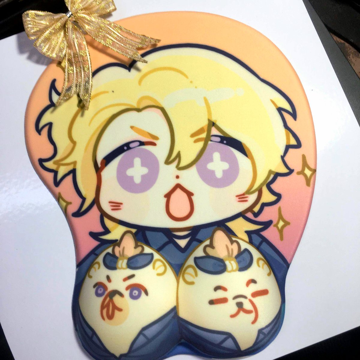 1__2_san's tweet photo. I want a booba mousepad but still living with my parents and still want to eat dinner cooked by my mom and and and... https://t.co/bqTL8s3jwM