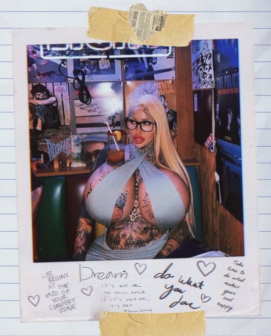 I would be an awesome waitress ew 😆❤️ https://t.co/I8sPHnzEf3