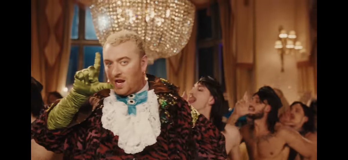 LucianGuilherme's tweet photo. Sam Smith mais novo adepto do Lulismo! Faça o L IMEDIATAMENTE 💅🏼✨#SamSmith #NotHereToMakeFriends https://t.co/NEfObzoCGm