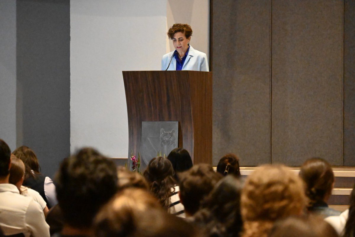 Fernanda Llergo Bay tweet media