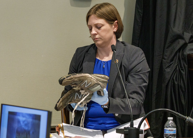 DrewTripp's tweet image. #MurdaughTrial Day 5 Recap Podcast

Anne, Charlie and I break down the eye-opening testimony and avalanche of evidence from a rollercoaster day in court!

🎧 art19.com/shows/the-murd… 🎧

@AnneTEmerson
@CharlieCondon 
@ABCNews4