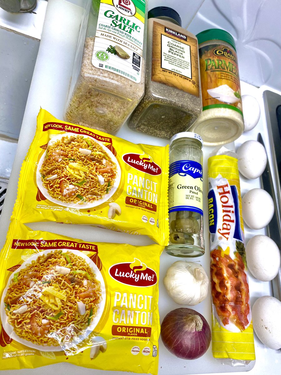 jonbugarin's tweet photo. This is my version of PANCIT CANTON CARBONARA as our breakfast meal last Saturday. #foodgoal #foodtrip #foodie #food #foodlover #foodblogger #foodjournal #breakfast #breakfastidea #pancitcanton #carbonara #homecooked #homemade #homemadefood #daddychef #chefdaddy #familytime https://t.co/rekDbQgmAv
