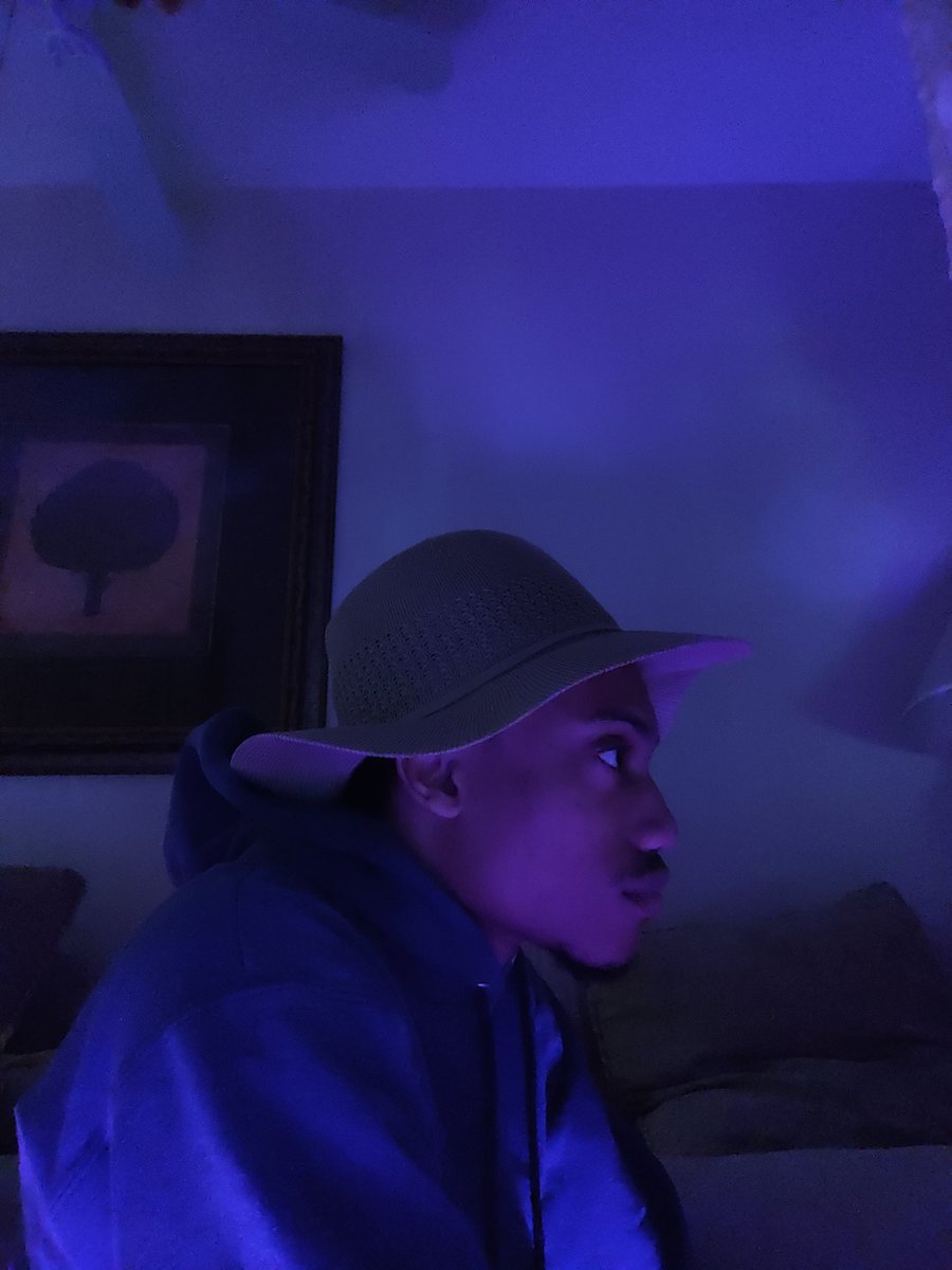 Zebandrew's tweet image. Just in case yall needed a new wallpaper