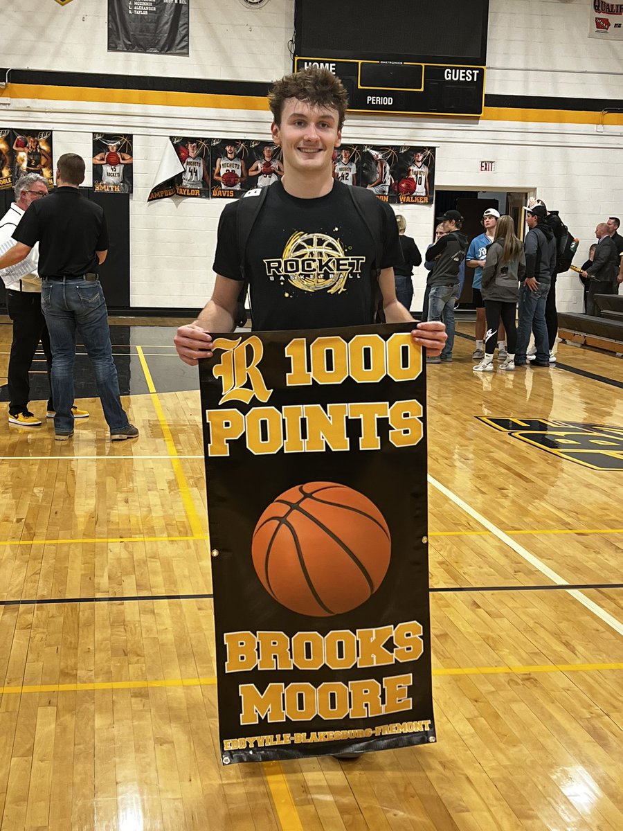 Brooks Moore tweet media