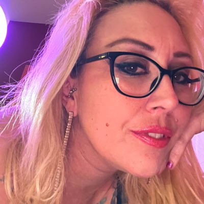 #NewProfilePic https://t.co/TWczMb8bh2