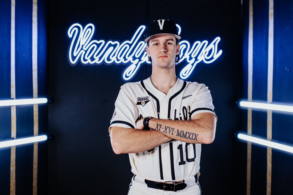 Ethan30Robinson's tweet image. West End soon ⚓⬇️ @VandyBoys