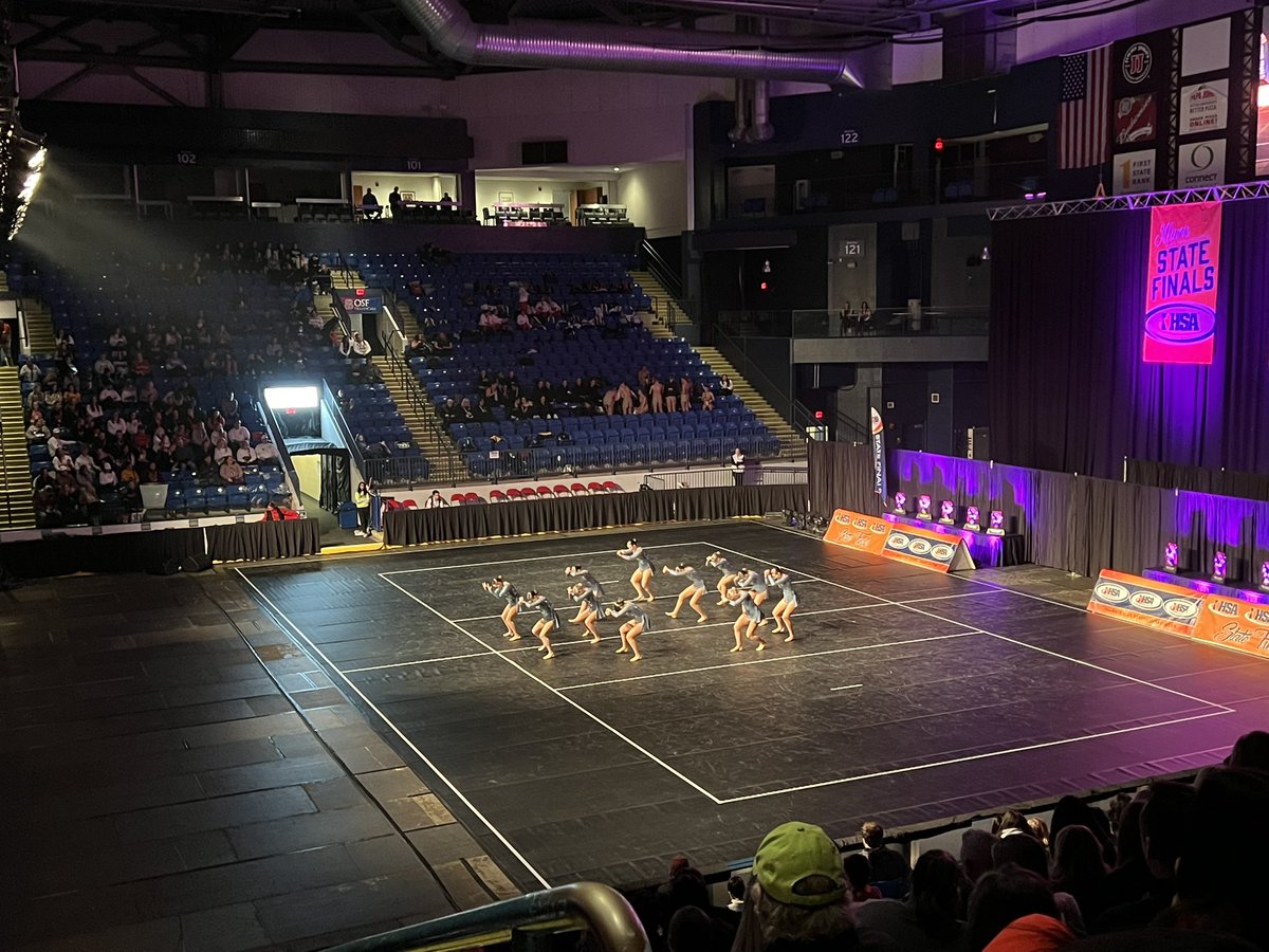 Congrats to <a href="/cshseaglettes/">Sandburg Eaglettes</a> on a great at <a href="/IHSAState/">IHSA State</a>!!