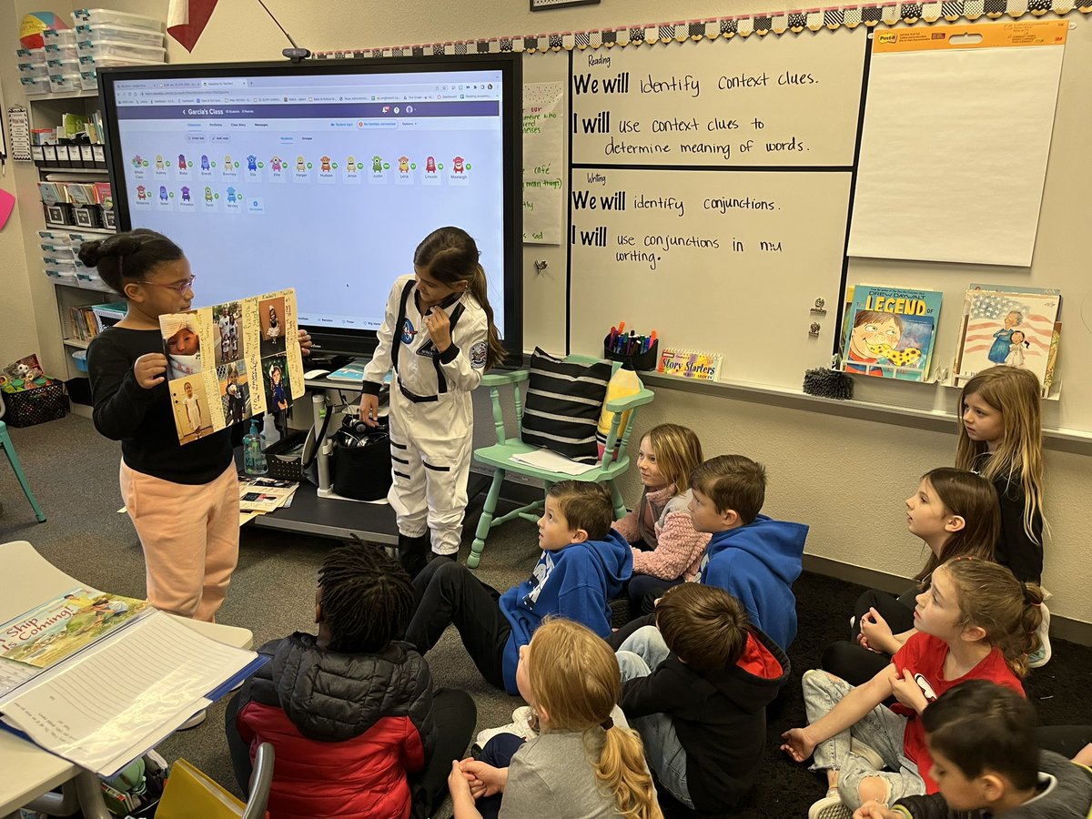 MsGarciaSecond's tweet photo. Students did an amazing job on their timelines. @Longbranch_Elem #misdproud #leadlovelearn @LitkeAngie https://t.co/pckyRQnRG9