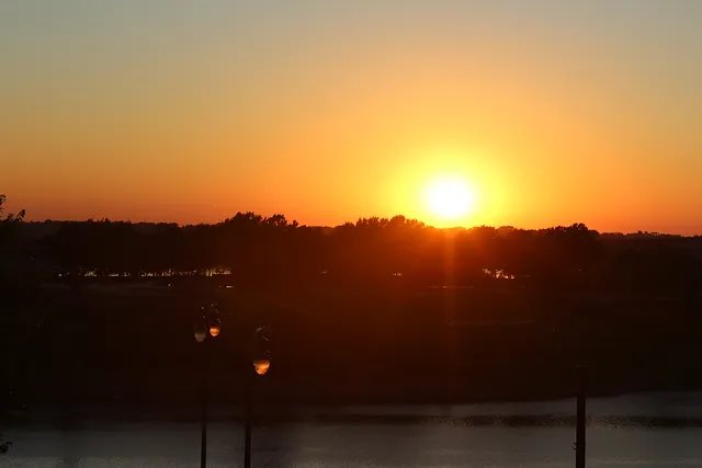 KimberlynCarter's tweet image. Sunset in #Memphis through the eyes and camera lens of #TyreNichols.  #JusticeForTyre