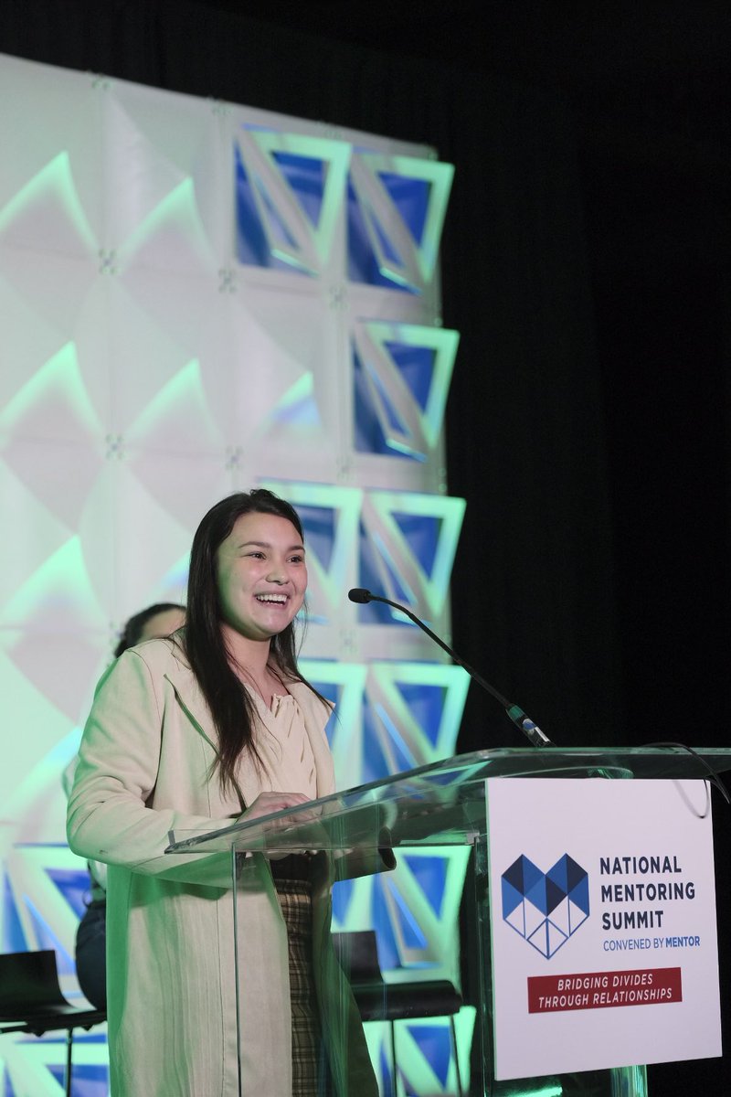 MENTORnational's tweet photo. We closed out the National #MentoringSummit with a celebration of the diverse voices that make up the mentoring field! The final plenary featured inspiring stories that pointed to the impact and opportunity of our collective work. #MentoringMonth #MentoringAmplifies https://t.co/csNoZzmsIs