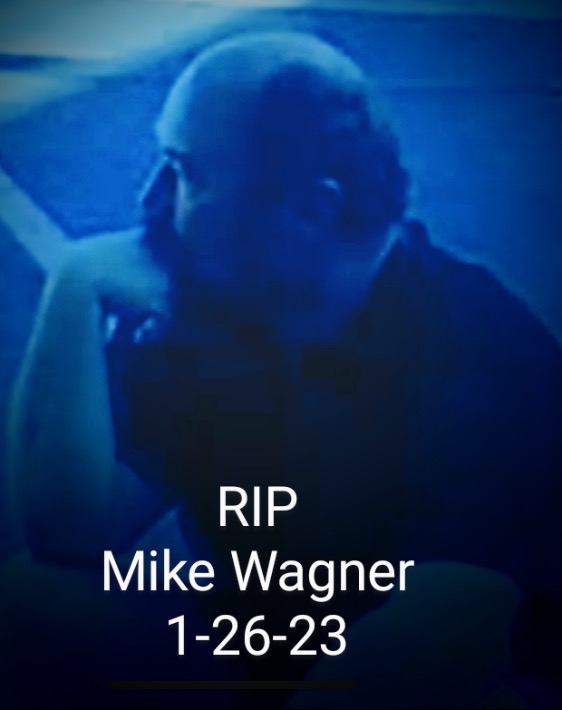 WeInvisible's tweet photo. Vigil for our street fam Mike, beloved unhoused resident in the Tower district. 
#vigil #mikewagner #streetfam #wearenotinvisible #homelesslivesmatter #nomoredeathonourstreets #RestinHeaven 🕊🕊🕊 https://t.co/sqqjcmChtE