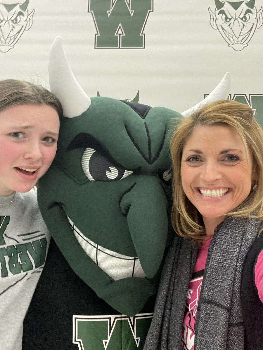 When your Mom drags you to take selfies with the amazing school mascot 😎<a href="/WHS_Westlake/">Westlake High School</a> <a href="/Demons_bball/">Westlake Demons Basketball</a> <a href="/DemonBoosters/">WDAB</a>