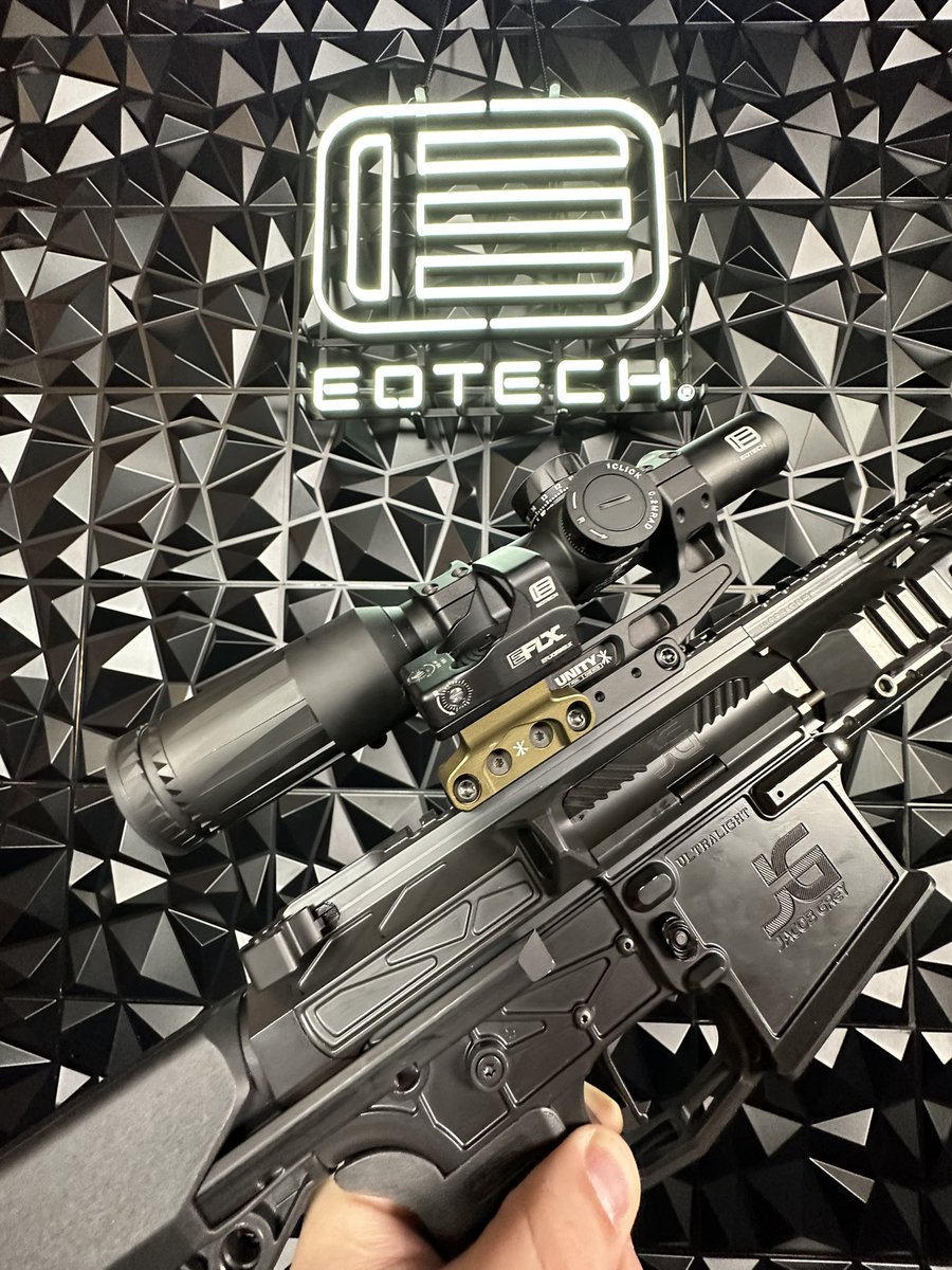 The 5.56 Ultralight  is ready to get after it this weekend. Are you going to make it to the range?
_______________
#functional #createbeauty #extreme #outdoors #adventure #nightvision #fun #everyday #jacobgrey #madeintheusa #usamanufactured #photo

jacobgreyfirearms.com
