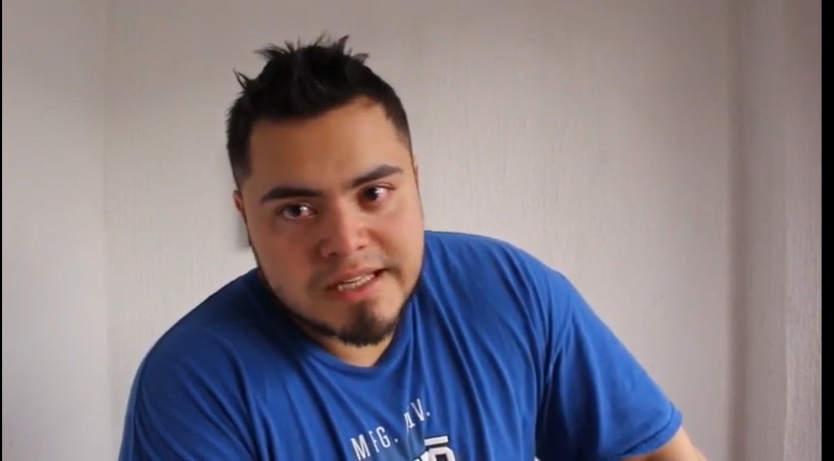 JAssangen's tweet photo. @AlexisDV96 @iGoyoDestroys @miniazacin2 A llorar como este puñetas?🥹🥹😂😂😂 https://t.co/7Y1gUGMOAD