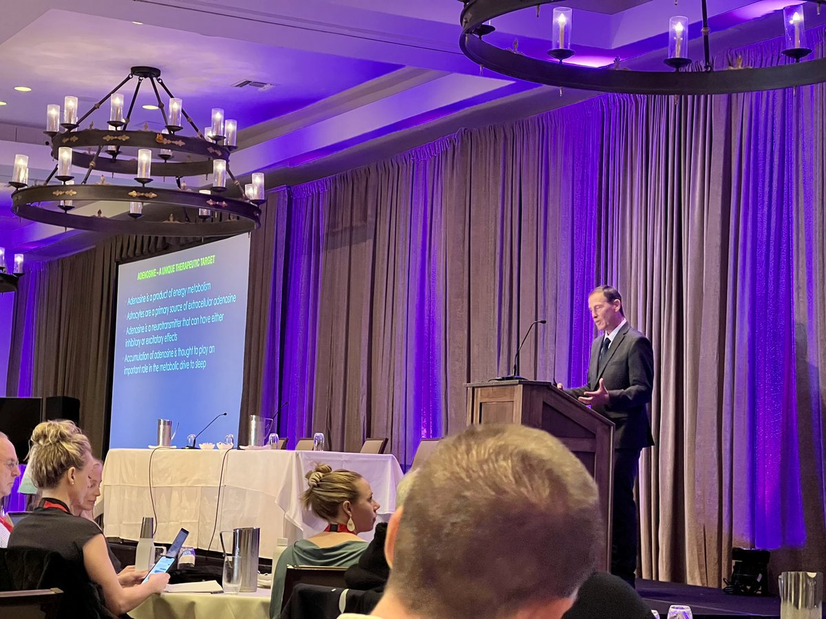 Some of my favorite people talking at @headachecop meeting today!! Fantastic talk about #Migraine and #Sex by Drs. Frank Porreca, David Yeomans and Addie Peretz. And to think about #bias and #preconception in #migraine #research by Dr. Andy Charles @andycharlesucla @StanfordMed