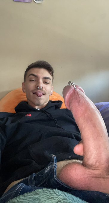 been crazy horny??? come take care of me ? https://t.co/W0pPSQyAWL