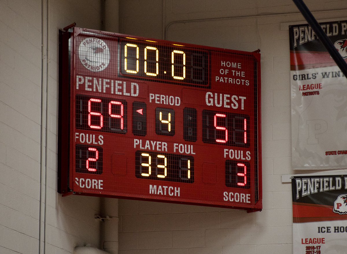 Penfield 69
Hamburg 51
Final

<a href="/mvogtpenfield/">Penfield Girls Basketball (Penfield HS)</a> handled business early, jumping to a 30 pt halftime lead on the way to a Friday night S5 vs S6 win. <a href="/jackiefunk20/">Jackie Funk</a> dropped 21 to lead 4 Patriots in double digits in the W. <a href="/ClaraStrack/">Clara Strack</a> hung a game high 32 for <a href="/girls_hamburg/">Hamburg Girls Basketball</a>. Game 1 ✔️