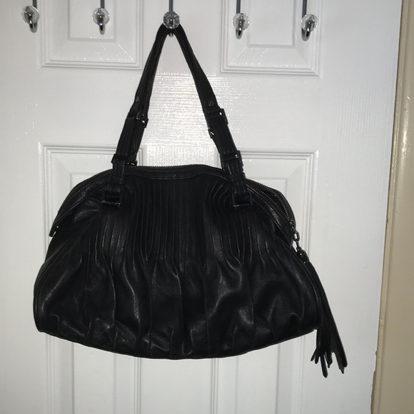 So good I had to share! Check out all the items I'm loving on <a href="/Poshmarkapp/">Poshmark</a> #poshmark #fashion #style #shopmycloset #coach #hobo #colehaan: posh.mk/cUmXNSrxWwb