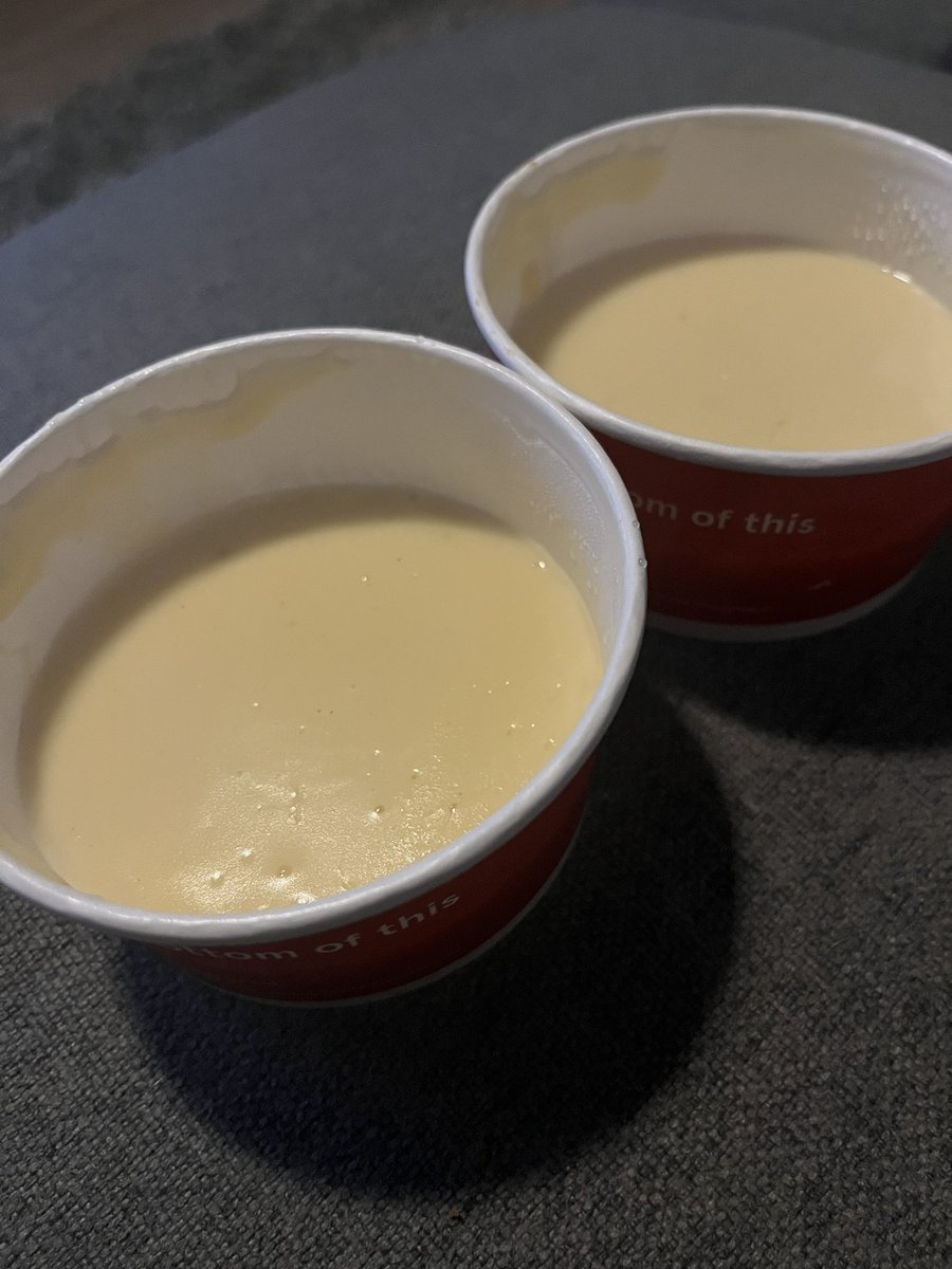granderaee's tweet image. .@ChickfilA GOTTA DO BETTER!! THIS is why i always have to buy 2…it’s always 1/3 full 🤦🏽‍♀️ i can SEE the bottom of the cup in one of them…i just want ENOUGH cheese sauce for my large fry 😩