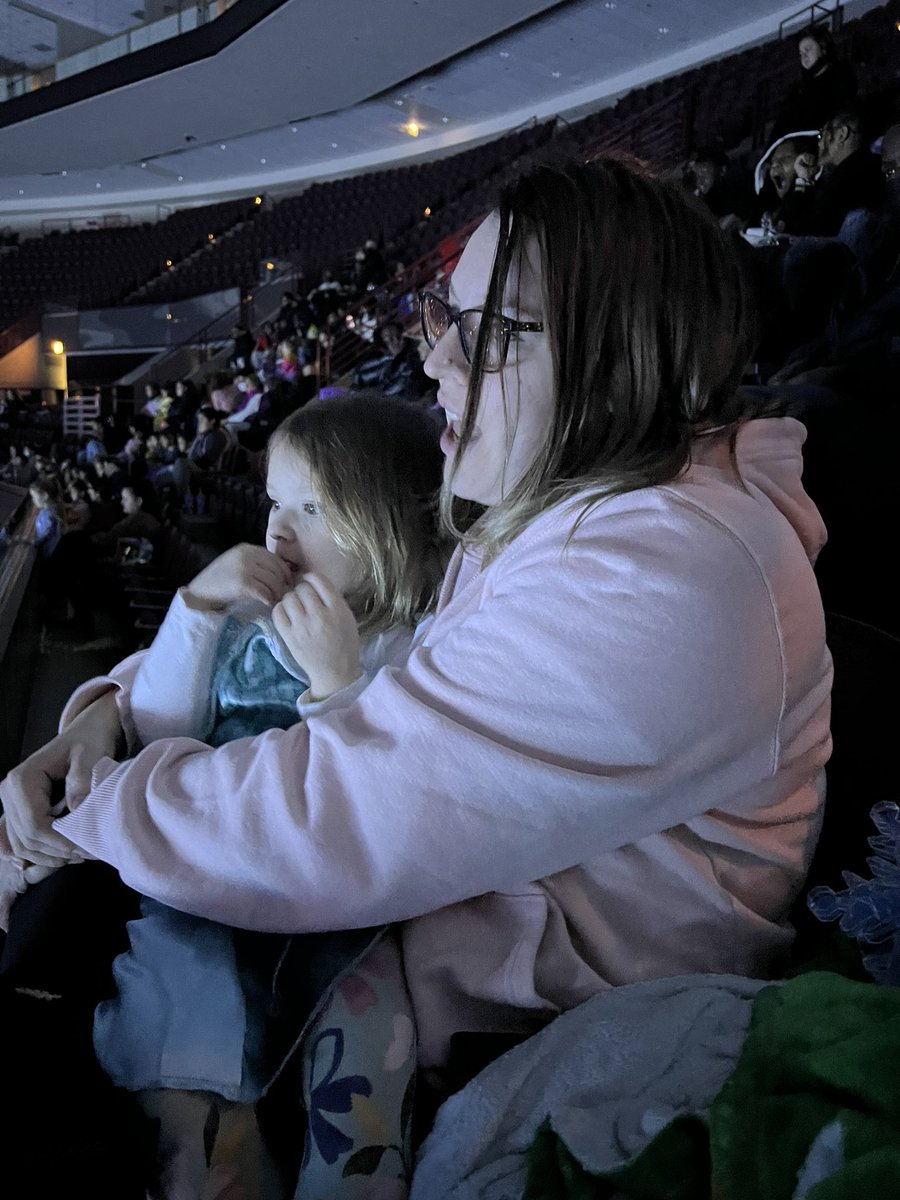 mbeyer8907's tweet photo. Princess Sophia of Cedar Lake had a blast at Disney on Ice today. I’m still not sure who had more fun tho, Melissa or Sophia! @melibeyerRN https://t.co/5UDOSi0EFh