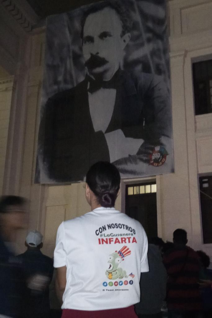 #MartiVive 
#SuAntorchaMiFuerza 
#170Aniversario 
#DCorazon