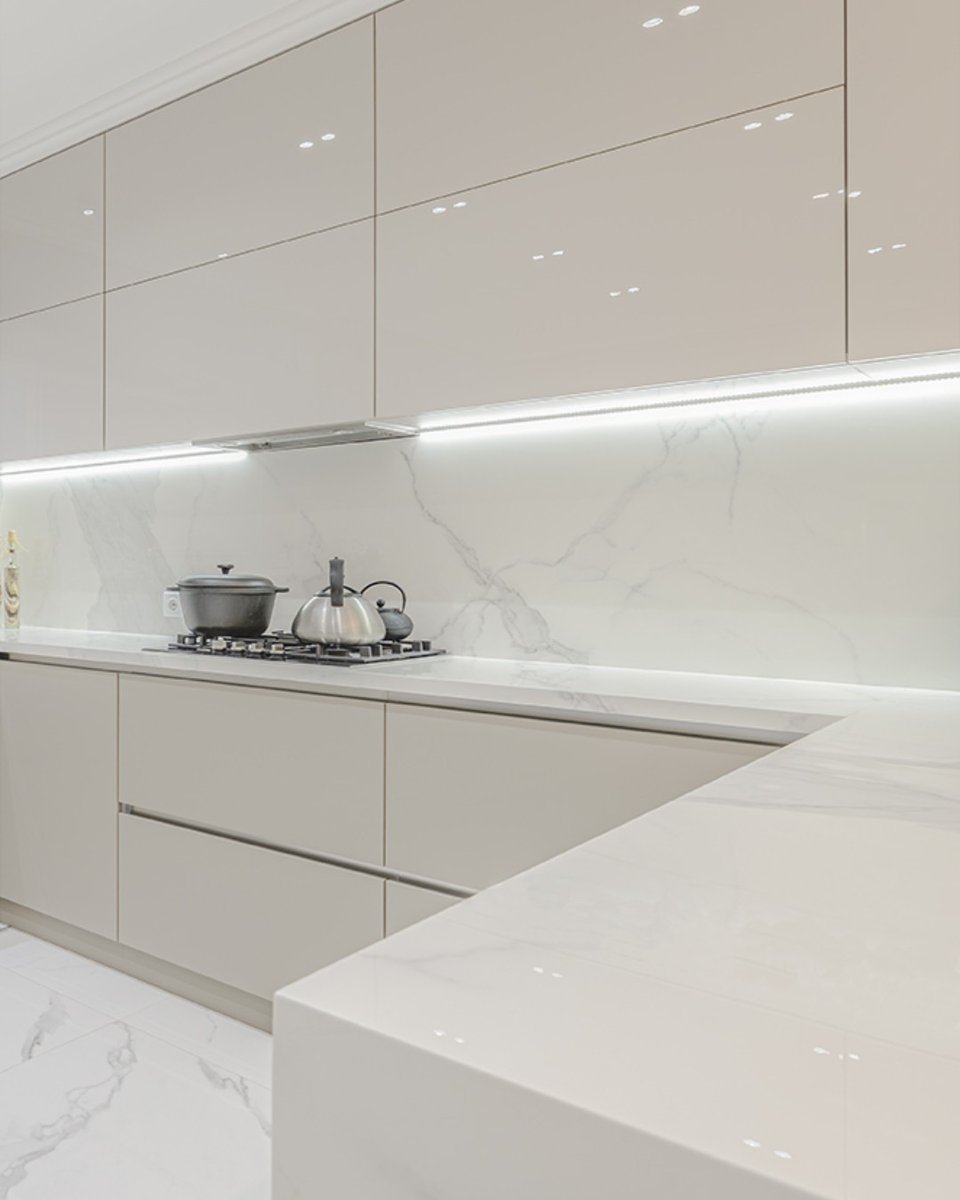 CSL Lighting tweet media