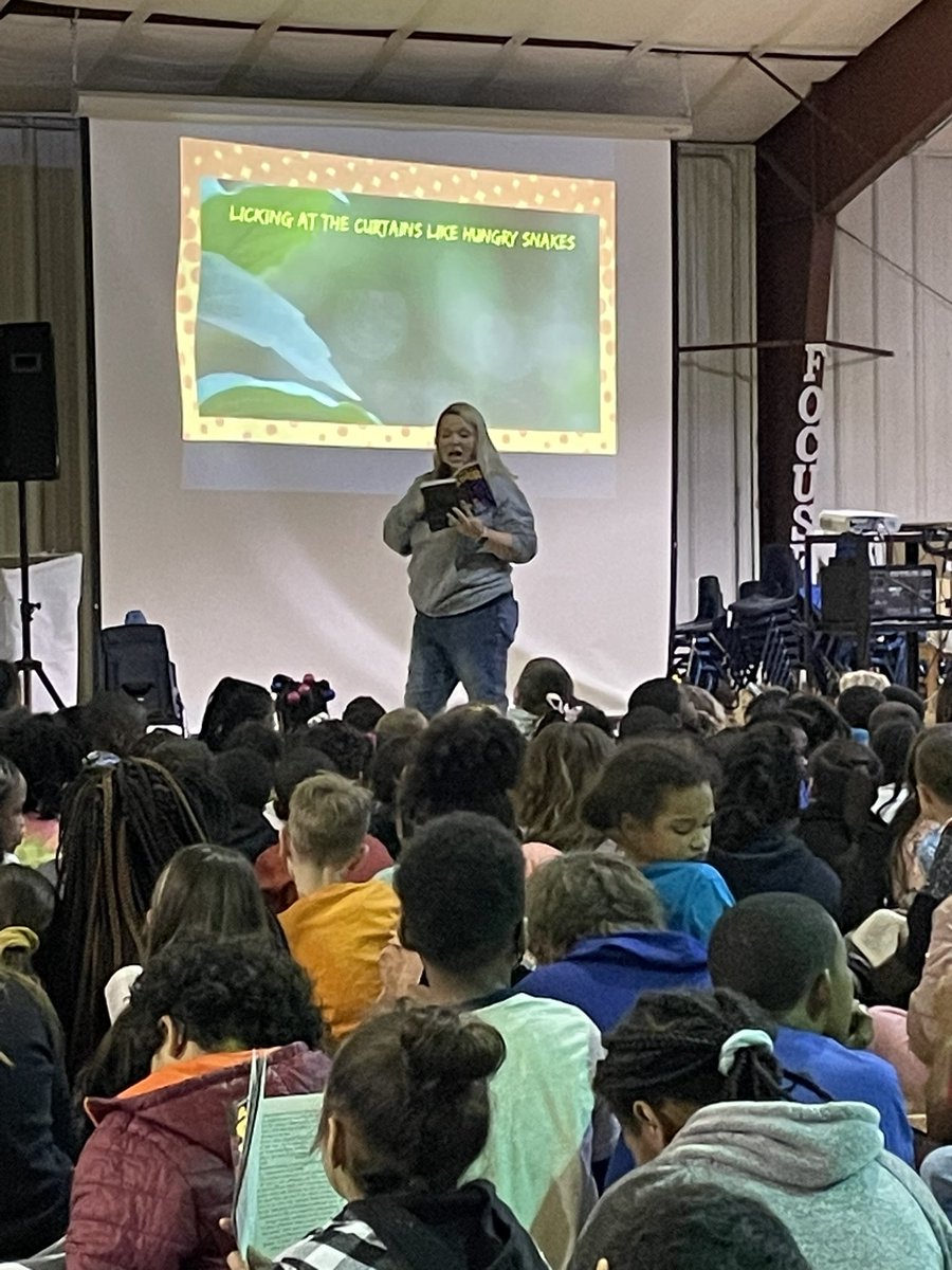 Thank you Principal O’Brien!! Reading with you is great. The kids really enjoyed it!! 📖 #oneschoolonebook #thekickoff