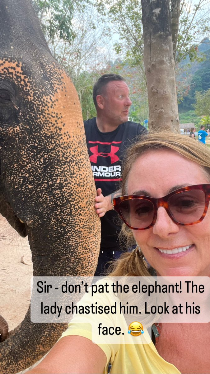 Funny pic from todays green elephant sanctuary: “Sir, don’t pat the 🐘” Look at this guys face when chastised! #elephant #phuket #thailand #mudbath #newskincare #nakaisland #rulefollower #keepingthewellnessgoing