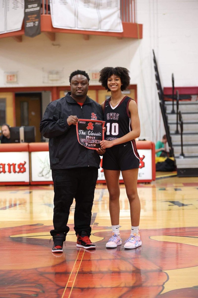 Siya Smith (@siyasmith_10) on Twitter photo Beyond grateful for the opportunities I’ve been given. I want to say a huge thank you to my family, friends, teammates and coaches for always being my biggest supporters! ♥️🔥🔥 <a href="/GWHSLadyBBall/">GWHS Lady Patriots Hoops</a> @SAHSWBB <a href="/theclassicwvgbb/">The Classic</a> Beyond grateful for the opportunities I’ve been given. I want to say a huge thank you to my family, friends, teammates and coaches for always being my biggest supporters! ♥️🔥🔥 <a href="/GWHSLadyBBall/">GWHS Lady Patriots Hoops</a> @SAHSWBB <a href="/theclassicwvgbb/">The Classic</a>