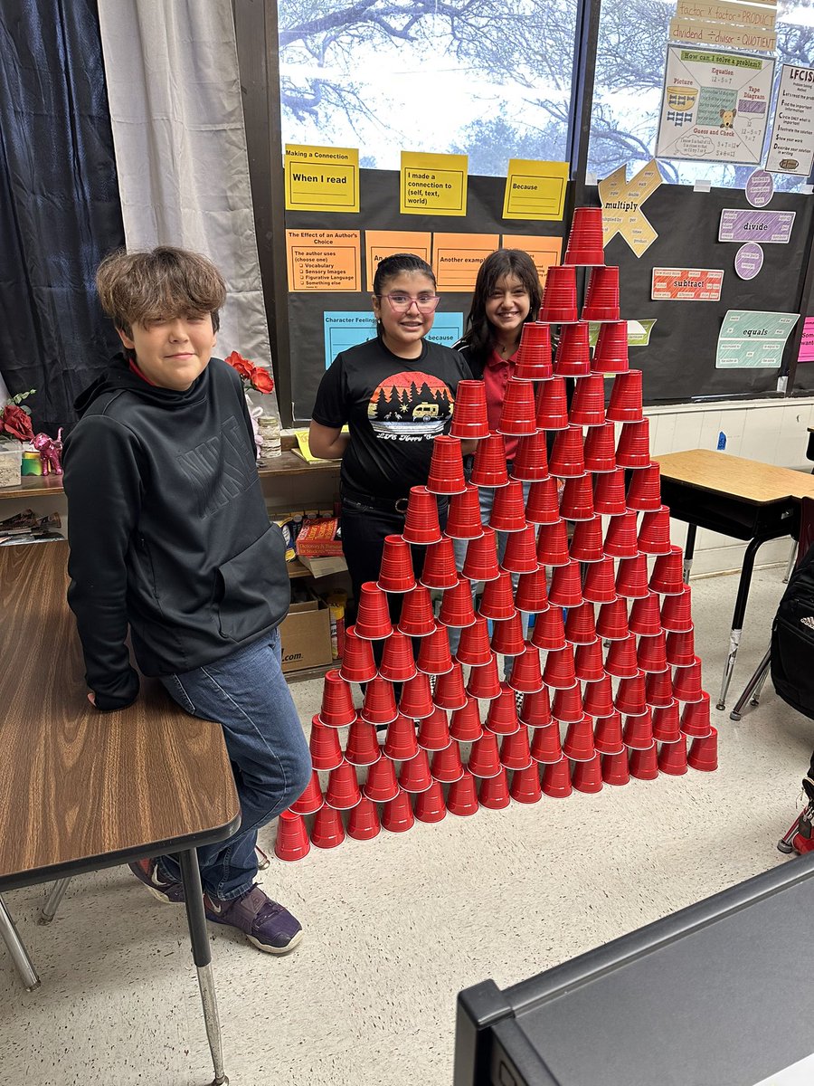 iMissGo's tweet image. 100 #redsolocups #towercompetition to celebrate our #100thdayofschool at #lfetheplacetobe!