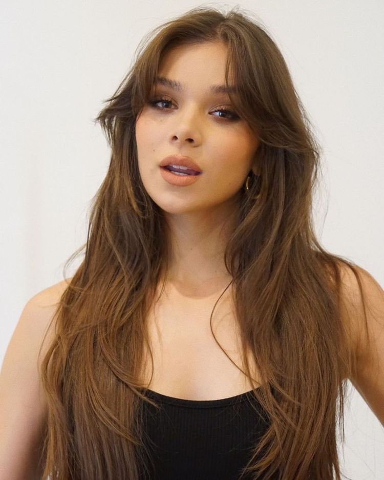ccpoyas's tweet photo. best stan de hailee https://t.co/4oS80NaIkk