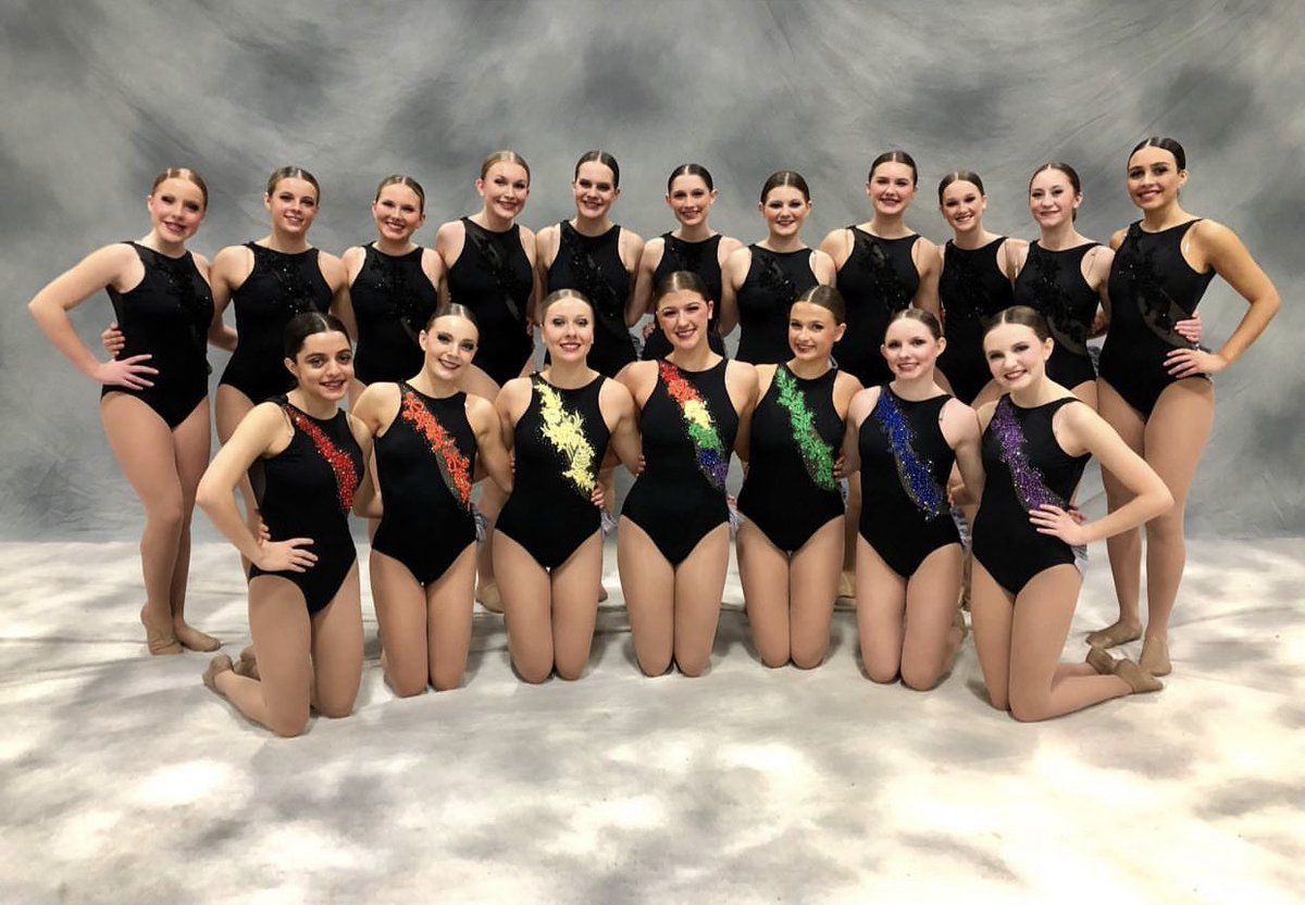 Although it's not the outcome we wanted, we were honored to take the floor <a href="/IHSA_IL/">Illinois High School Association #IHSA</a> state. The support from <a href="/wchs308panthers/">WCHS #308</a> students, families, and coaches was awesome (on twitter and in the arena)! Thanks drivers, chaperones, &amp; <a href="/wchs_308sports/">WCHS #308 Athletics</a> for the fan buses! 🧡🐾
