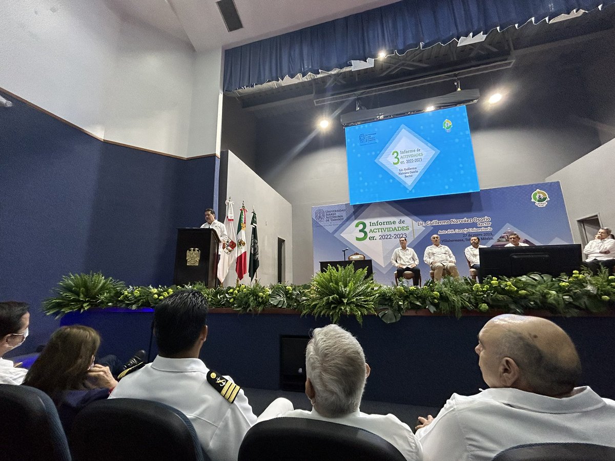 DgpeiU's tweet photo. La DGPEI Felícita al Rector Guillermo Narvaez Osorio por su 3er informe de actividades. Ha mostrado un enorme trabajo de la comunidad universitaria. Es el legado UJAT https://t.co/2xbizuUCly