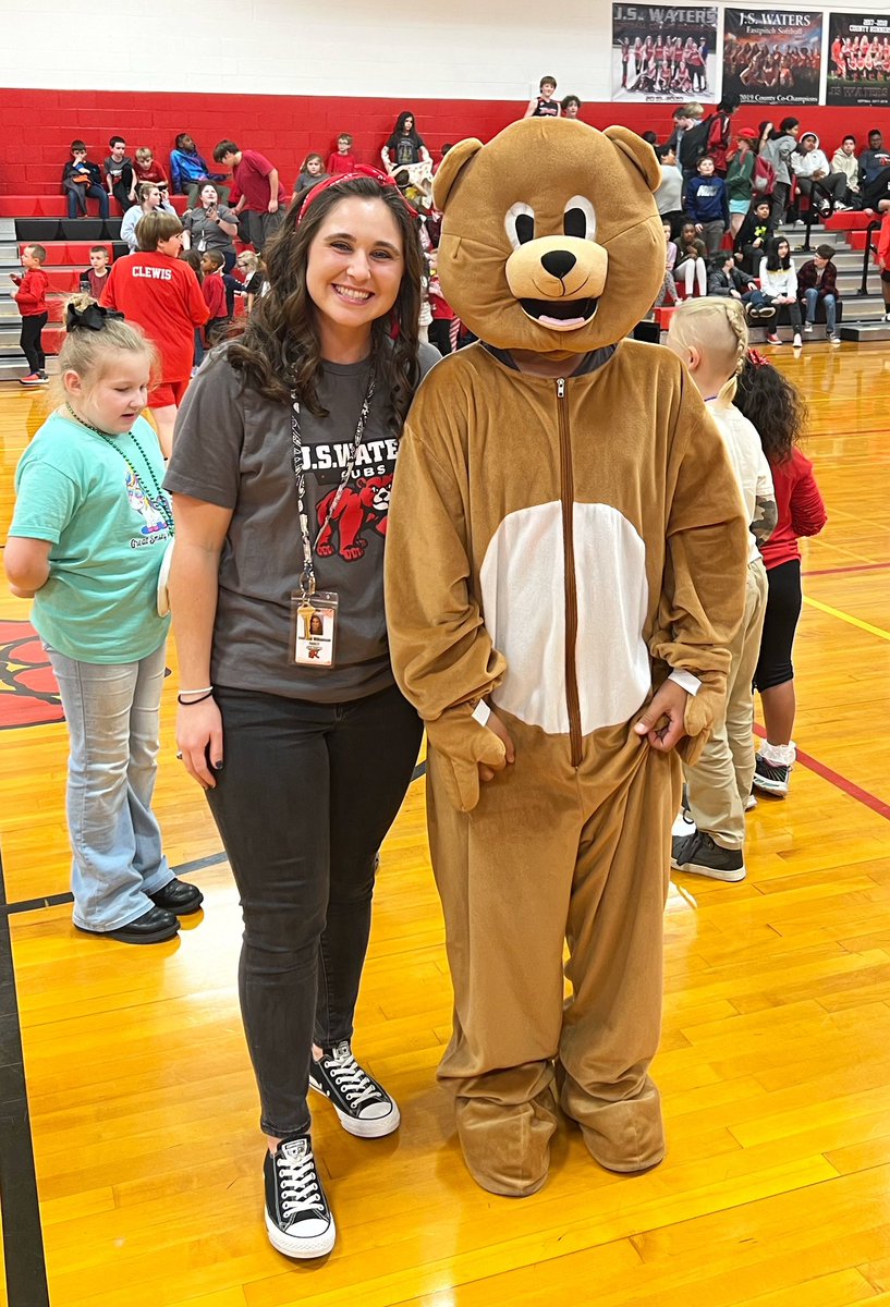 Not sure who had more fun during spirit week—the teachers or the students? Proud to be a cub ❤️