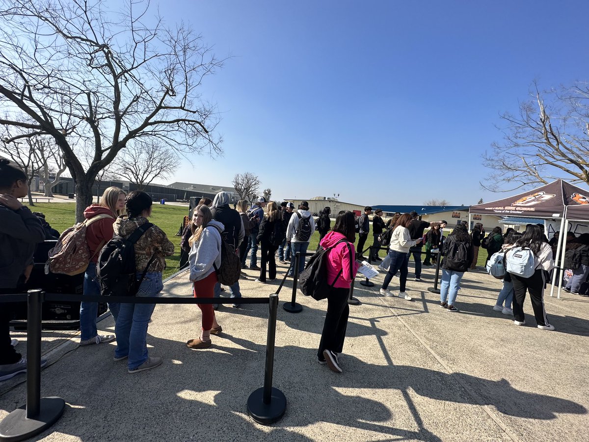 One of my favorite rewards of being a principal is celebrating student success.  Over 40% of <a href="/centralhs_/">Central High School</a> students had a 3.5 GPA or above at the Fall 22 semester!  25% of students with a 4.0 GPA or higher.  Wow! <a href="/CentralUSD/">Central Unified</a> #chsfall22awards