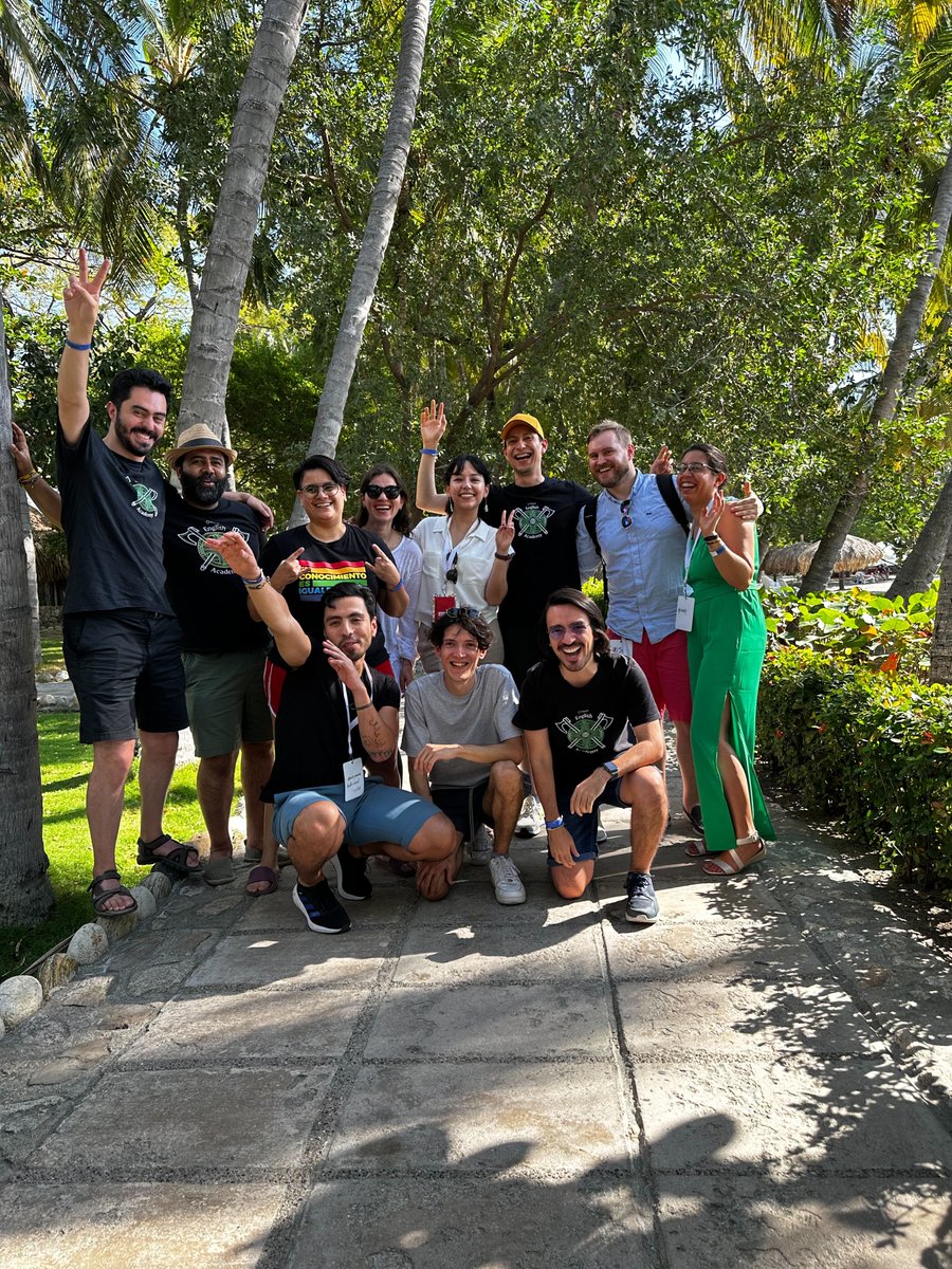 Platzi English Academy tweet media