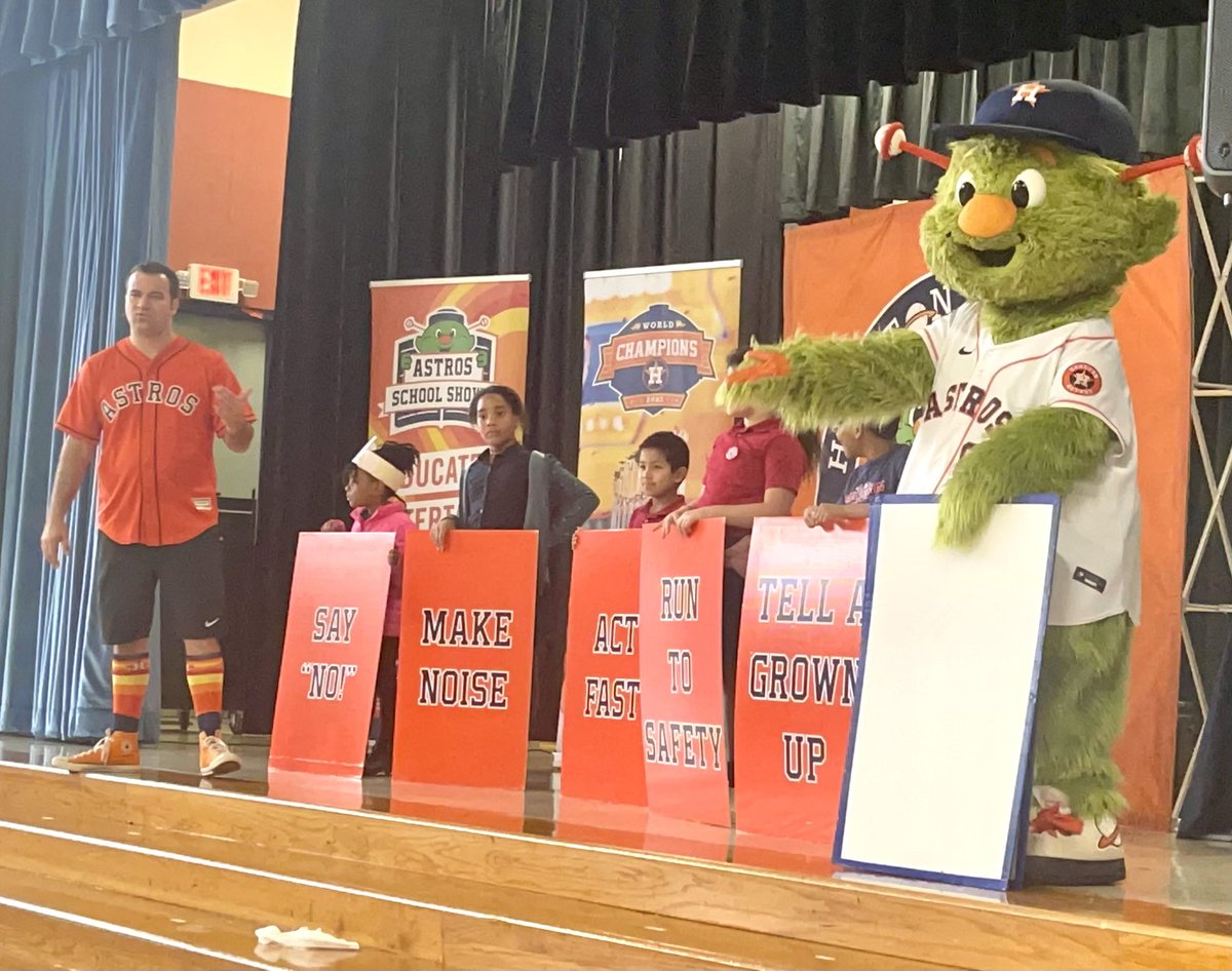 Geronima Lopez (@imalopez08) on Twitter photo 100th day celebration with Orbit! <a href="/ReesStars/">Rees Elementary (Performing & Visual Arts Academy)</a> <a href="/MireyaFromTX/">Mireya Lara</a> <a href="/KathyCherryAP/">KathyCherry</a> 100th day celebration with Orbit! <a href="/ReesStars/">Rees Elementary (Performing & Visual Arts Academy)</a> <a href="/MireyaFromTX/">Mireya Lara</a> <a href="/KathyCherryAP/">KathyCherry</a>