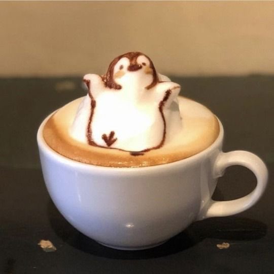 SoftnessDaily's tweet photo. penguin latte art 🎀 https://t.co/521gRcGcXg