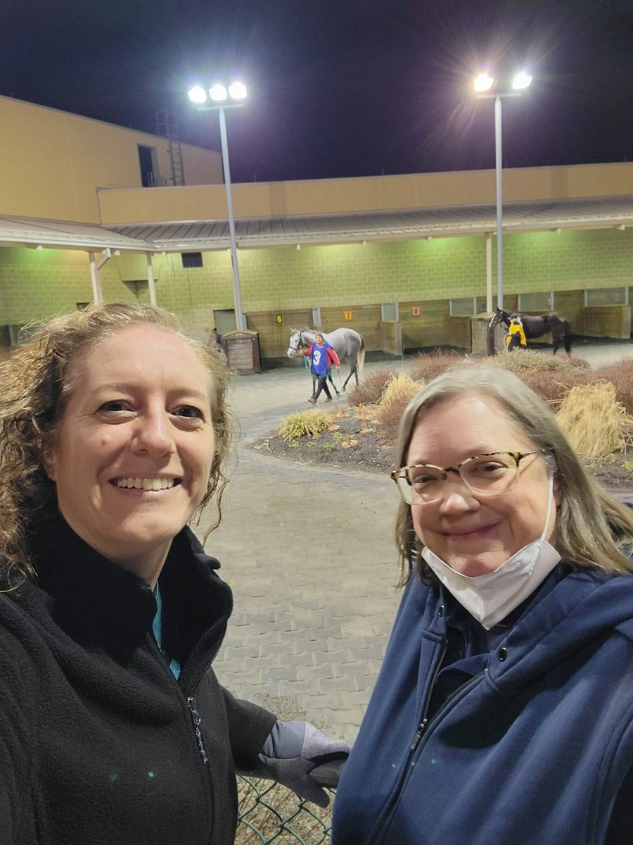 Holly_August's tweet image. First trip to @HollywoodPenn to watch #Anoint for @Keri145 @jodiquinn69 and #Littlemissknockout for @WasabiStables. Tough night for both, but a great choice to visit on a Friday night. Next time...