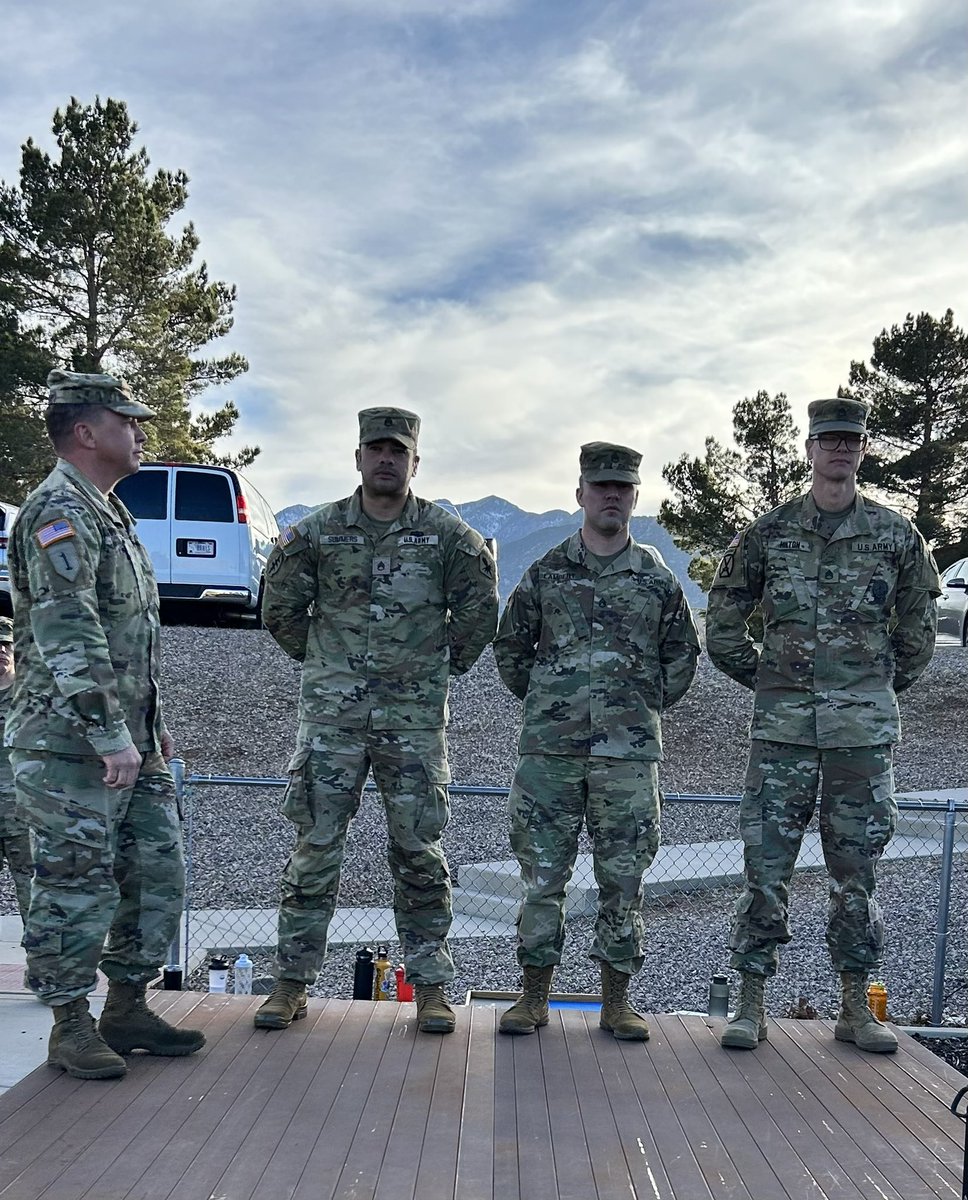 IntelNCOAcademy's tweet image. To close out a busy first full week back in the saddle  #buildingleaders &amp;amp; #drivingchange, we congratulated our ALC students for completing their first week of Phase II &amp;amp; recognized a few of our NCOA Cadre for their exceptional as Military Intelligence instructors! 

#NCOA