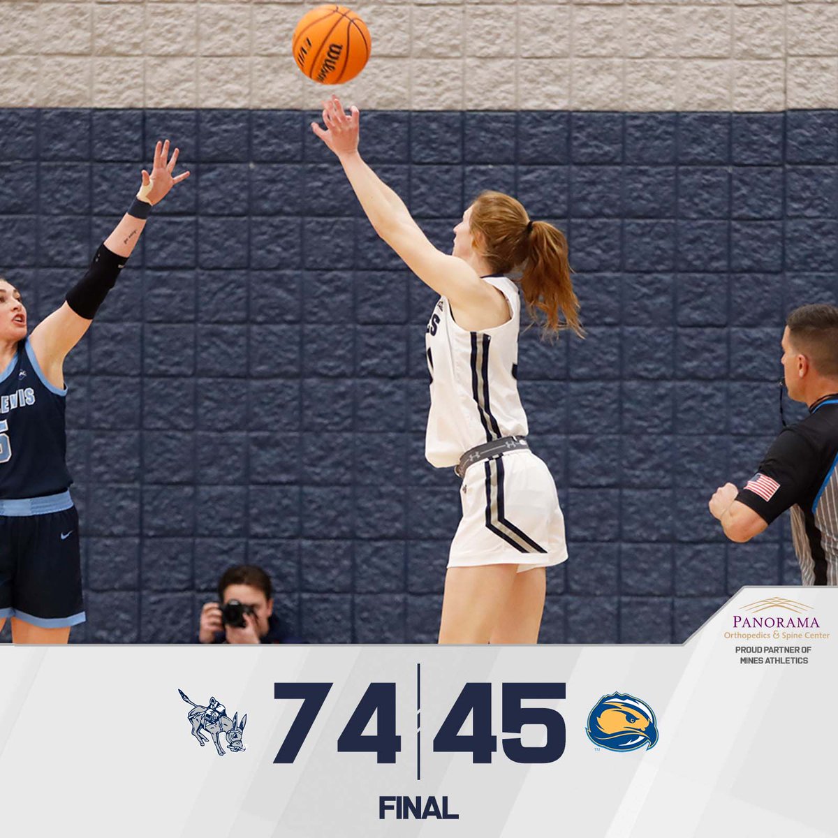 ⚒️ 𝗢𝗥𝗘𝗗𝗜𝗚𝗚𝗘𝗥𝗦 𝗪𝗜𝗡 ⚒️

Twelve points apiece from Steffeck and S. Van Sickle lead a balanced effort by Mines against Fort Lewis. Also notable were 10 points off the bench for Davis. Mines had 12 individuals in the scoring column.

#HelluvaEngineer