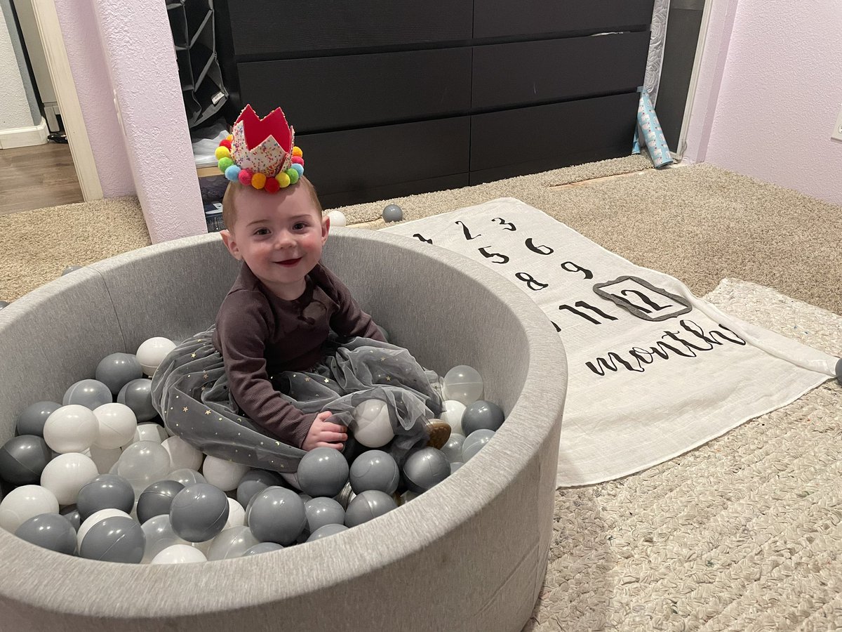 *12 MONTHS*

Happy birthday Shmenny! How is my baby a year old? 🥹😭 I’m not ready for this. The past 12 months have been the most magical we’ve ever experienced. Kennedy is the happiest, funniest, silliest little girl. I am so proud to be you mama, sweet girl 🎀💕