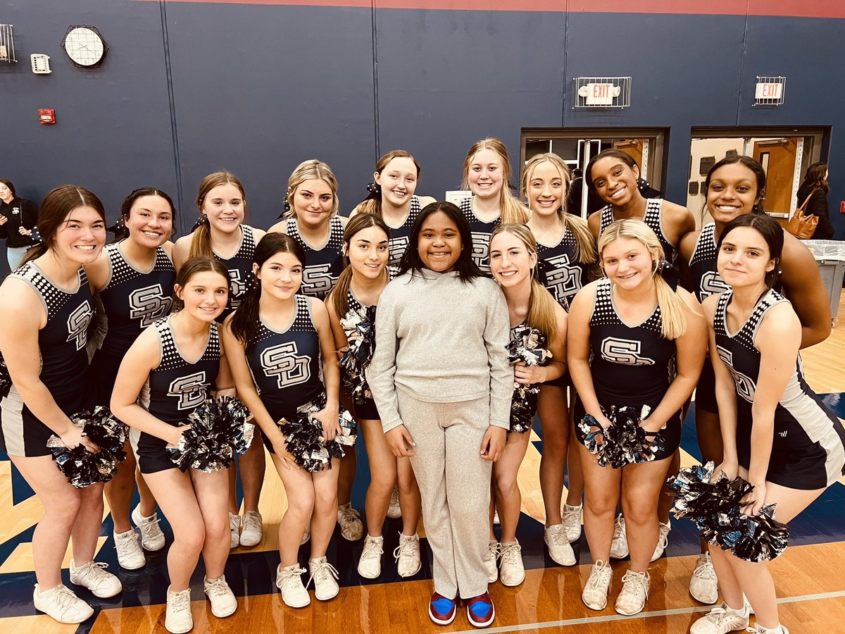 DCC in the house tonight with our Future DCC Lauren Crenshaw💙🎉