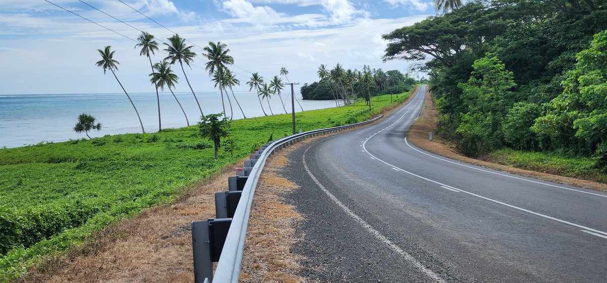 yasawaflyer's tweet photo. Bucabay Rd Savusavu, you beauty
#AlwaysNice https://t.co/4HI64mfnRx