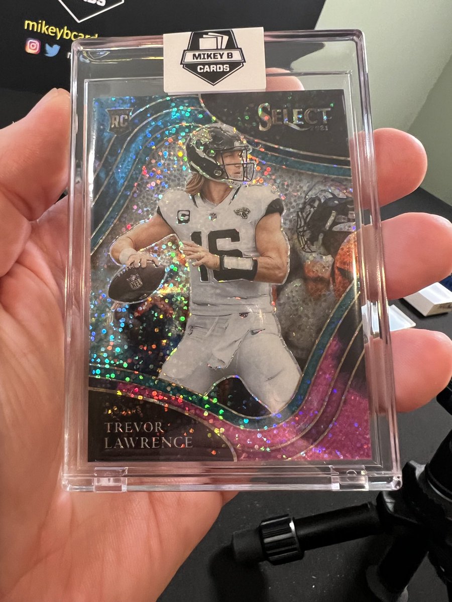 mikeyBcards's tweet photo. I mean. Really? Personals, crazy fire!!! https://t.co/3cKCoj21v0