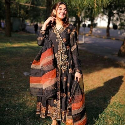 आज सनिवार फुर्सद भए डेटिङ जाम ल
address dm मा भन😂