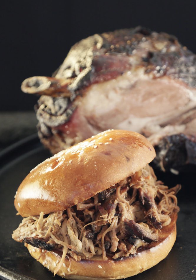 Warm yourself up in the clubhouse today <a href="/chorlton_golf/">Chorlton-cum-HardyGC</a> with a hot sliced lamb bap with mint gravy 😋 <a href="/ChorltonGreens/">Chorlton Greens</a> <a href="/ChorltonPro/">Chorlton Pro Shop</a> <a href="/CompsGolf/">Chorlton Golf Club Competitions</a> #golffood #clubhouse <a href="/Golf_Mates_/">GOLF MATES</a>