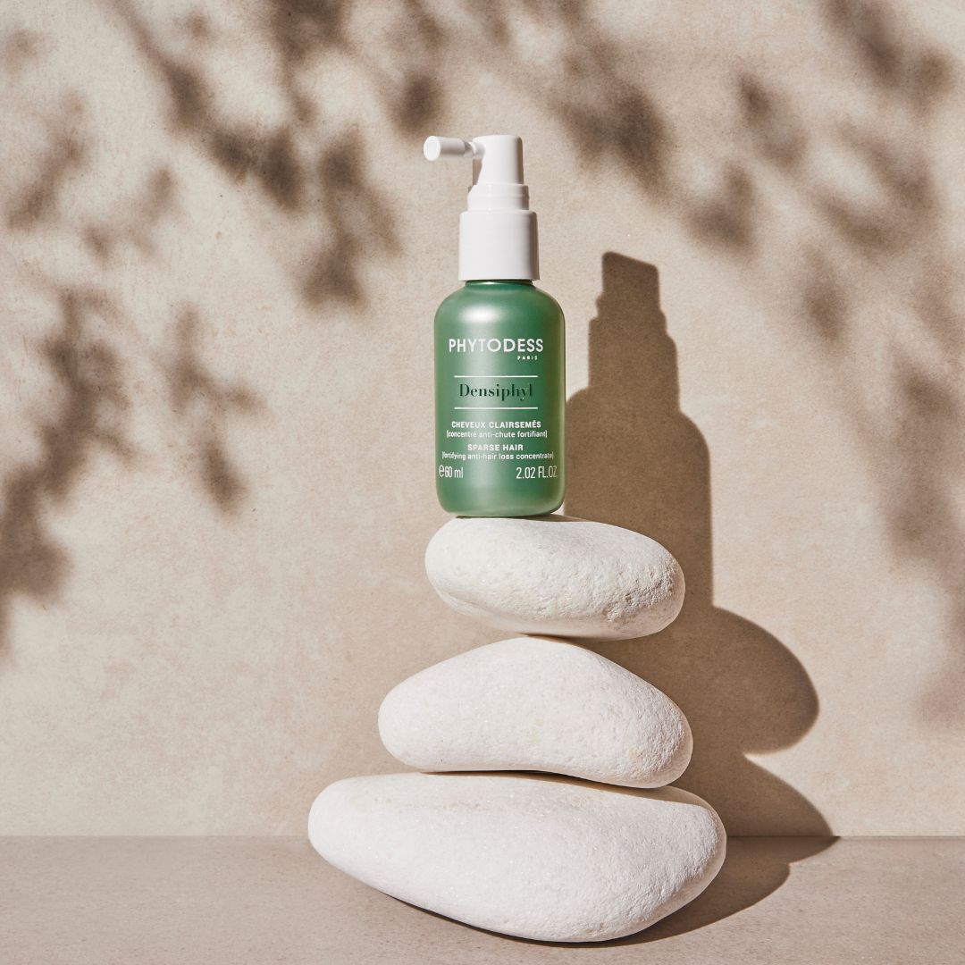 dessange's tweet photo. [BESOIN] D’EQUILIBRE

Avec la gamme Densiphyl, Phytodess propose une réponse pour lutter contre la chute de cheveux et retrouver une chevelure ressourcée. 💚
Découvrez le concentré anti-chute fortifiant Densiphyl en salon ou sur notre eshop !

#DESSANGE #Phytodess https://t.co/58iyIktWyw