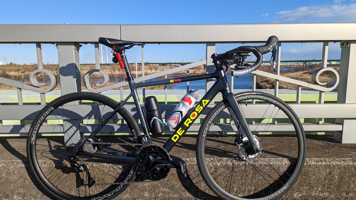 sheep_san_white's tweet photo. ふおおおおお！
いいんじゃない？？
#ロードバイク
#DEROSA
#DEROSA838 https://t.co/hFX5sJaQkd